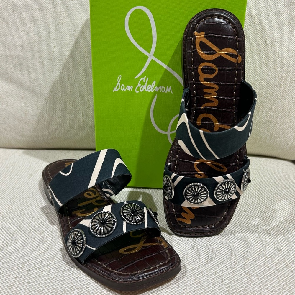 Sam Edelman Hera Western Studded Slide
Sandals Zebra Print Size 5.5 NIB Boho